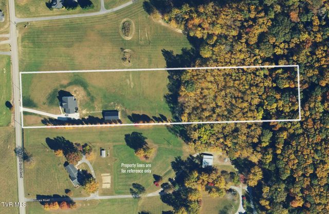 2908 Carroll Creek Road, Johnson City, TN 37615