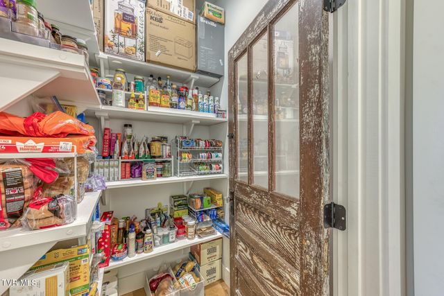 2908 Carroll Creek Road, Johnson City, TN 37615