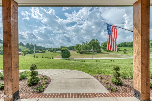 2908 Carroll Creek Road, Johnson City, TN 37615