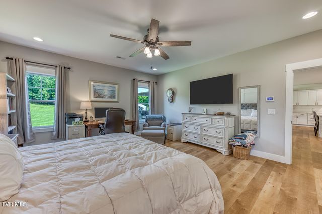 2908 Carroll Creek Road, Johnson City, TN 37615