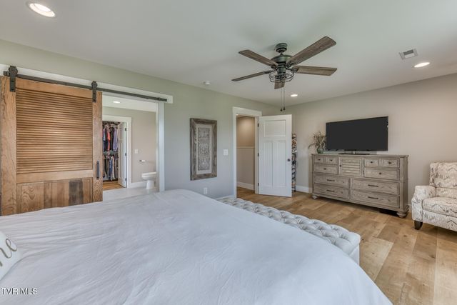 2908 Carroll Creek Road, Johnson City, TN 37615