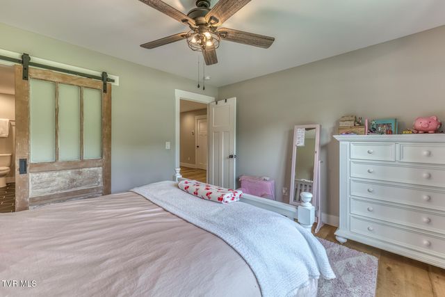 2908 Carroll Creek Road, Johnson City, TN 37615
