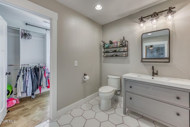 2908 Carroll Creek Road, Johnson City, TN 37615