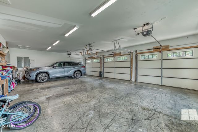 2908 Carroll Creek Road, Johnson City, TN 37615
