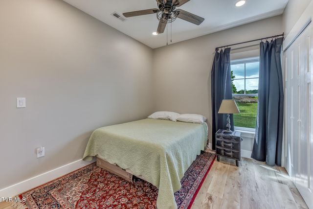 2908 Carroll Creek Road, Johnson City, TN 37615
