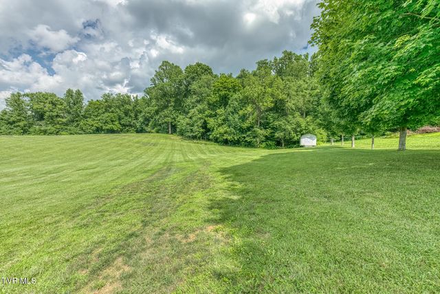 2908 Carroll Creek Road, Johnson City, TN 37615