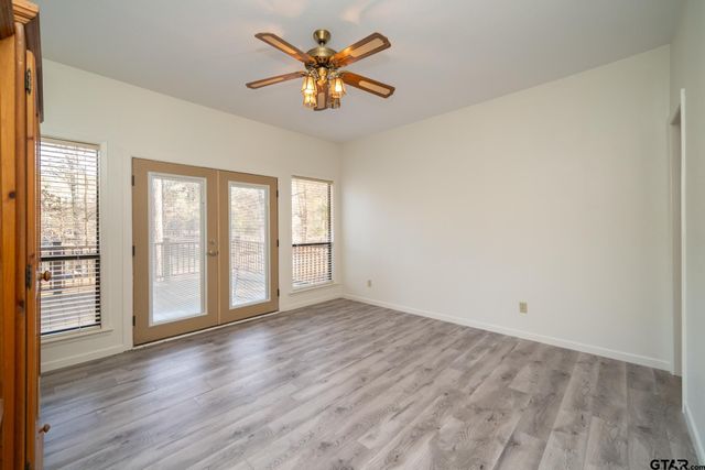 132 Pine Glen Lane, Holly Lake Ranch, TX 75765