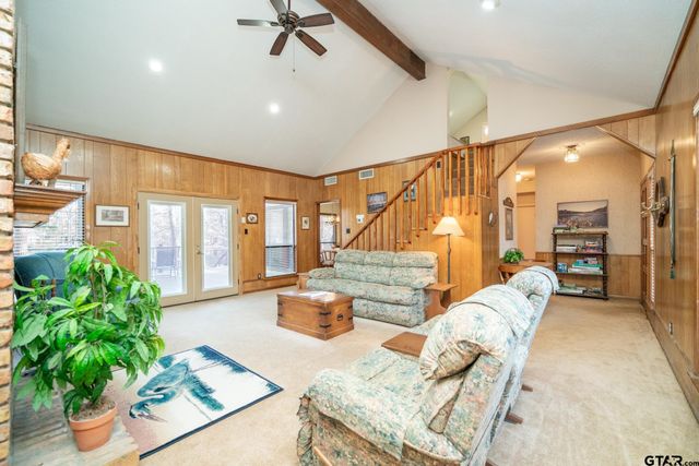 132 Pine Glen Lane, Holly Lake Ranch, TX 75765