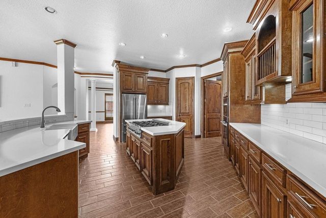 2310 Peters Road, Crosby, TX 77532