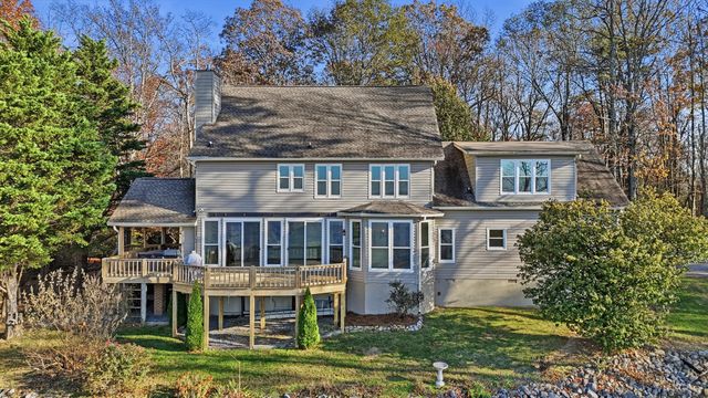 141 Brow Lake Road, Lookout Mountain, GA 30750