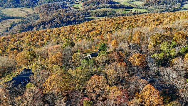 141 Brow Lake Road, Lookout Mountain, GA 30750