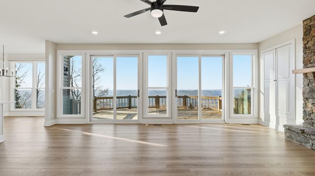 141 Brow Lake Road, Lookout Mountain, GA 30750