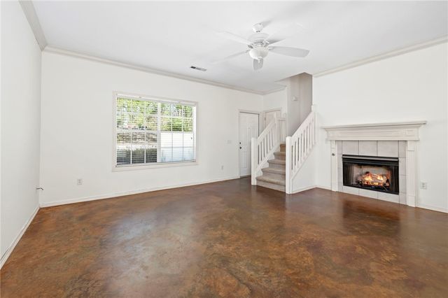2826 Old Wire Road, Fayetteville, AR 72703