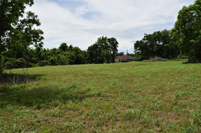 22819 Pittman Drive, Angleton, TX 77515