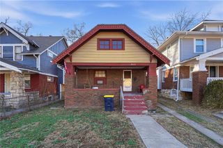 5622 Olive Street, Kansas City, MO 64130
