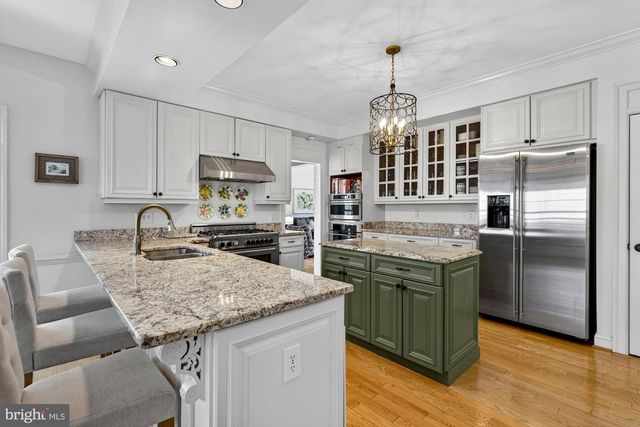 11732 SADDLE CRESCENT CIR, Oakton, VA 22124