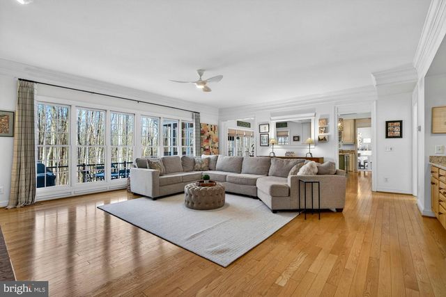 11732 SADDLE CRESCENT CIR, Oakton, VA 22124