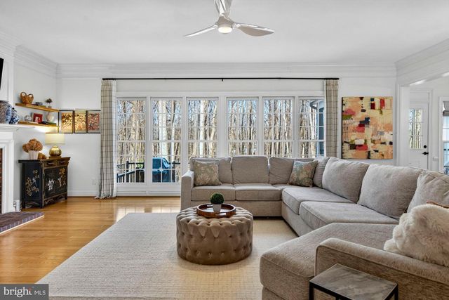 11732 SADDLE CRESCENT CIR, Oakton, VA 22124