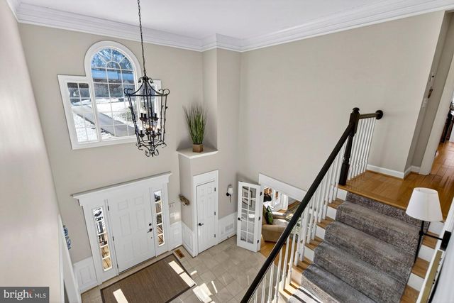 11732 SADDLE CRESCENT CIR, Oakton, VA 22124