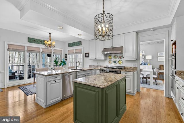 11732 SADDLE CRESCENT CIR, Oakton, VA 22124