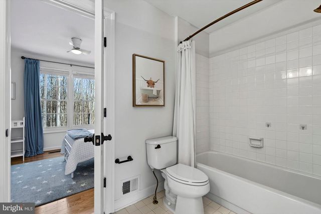 11732 SADDLE CRESCENT CIR, Oakton, VA 22124