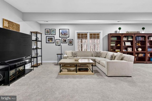 11732 SADDLE CRESCENT CIR, Oakton, VA 22124