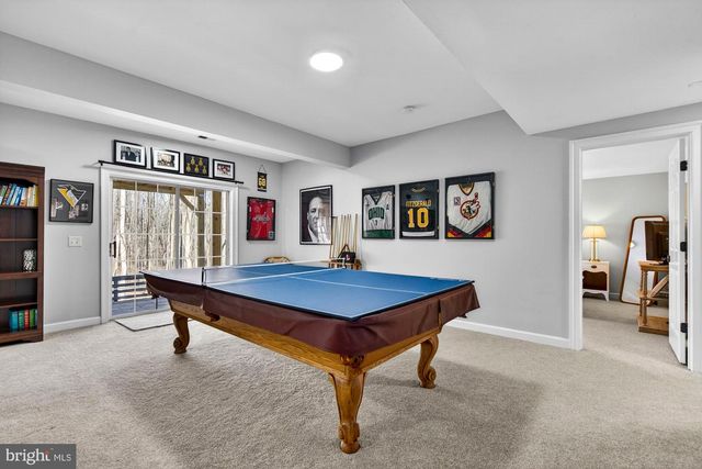 11732 SADDLE CRESCENT CIR, Oakton, VA 22124