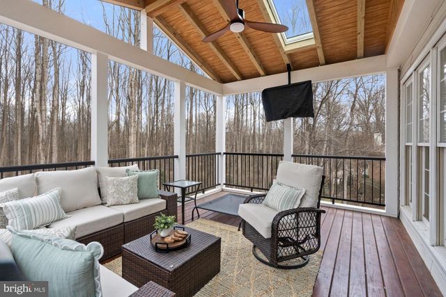 11732 SADDLE CRESCENT CIR, Oakton, VA 22124