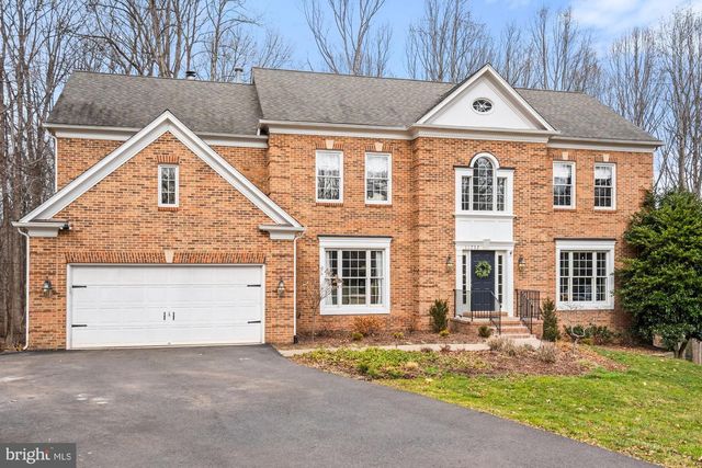 11732 SADDLE CRESCENT CIR, Oakton, VA 22124