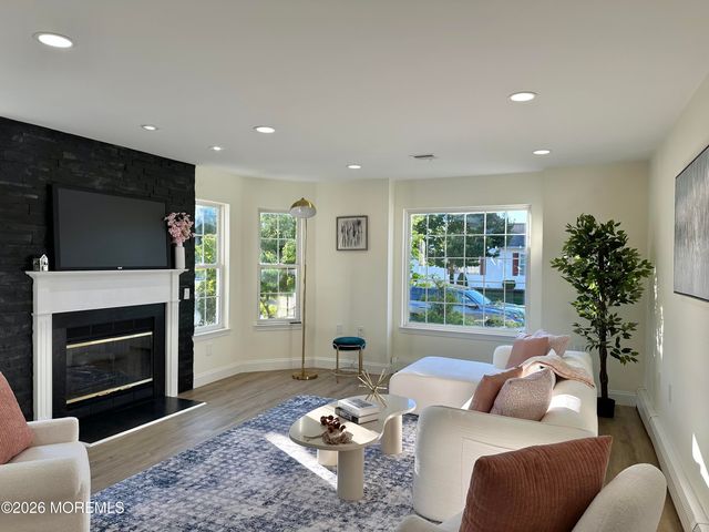 340 Jamaica Boulevard, Toms River, NJ 08757