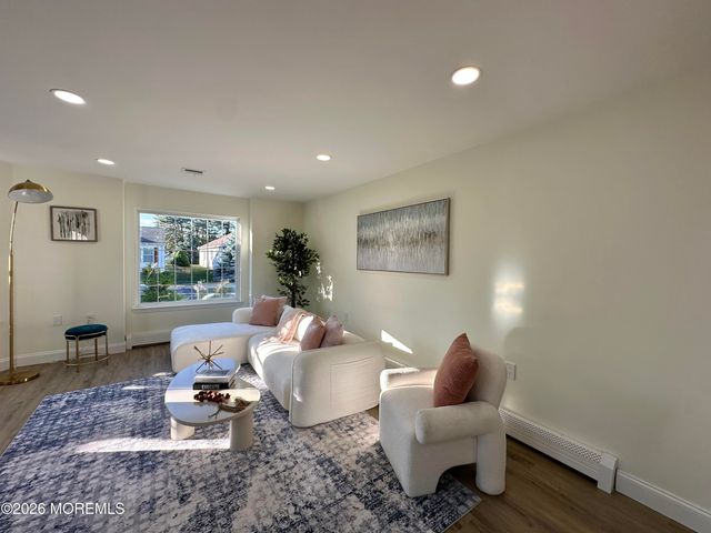 340 Jamaica Boulevard, Toms River, NJ 08757