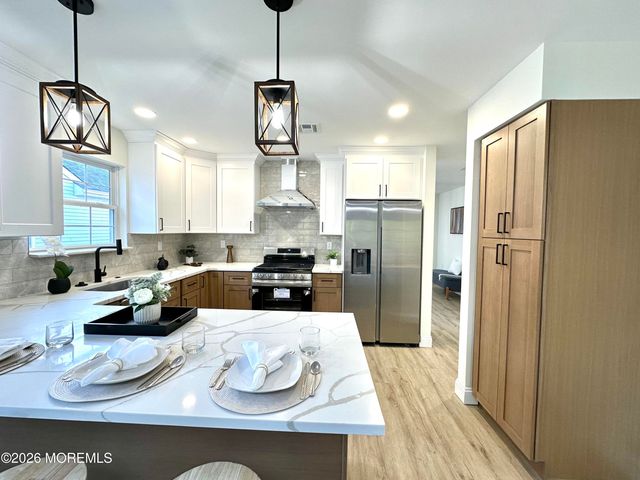 340 Jamaica Boulevard, Toms River, NJ 08757