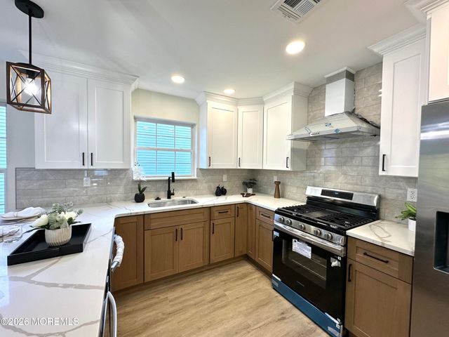 340 Jamaica Boulevard, Toms River, NJ 08757