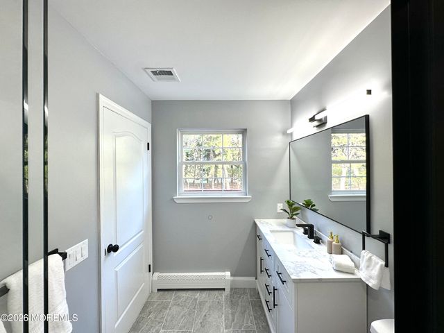 340 Jamaica Boulevard, Toms River, NJ 08757