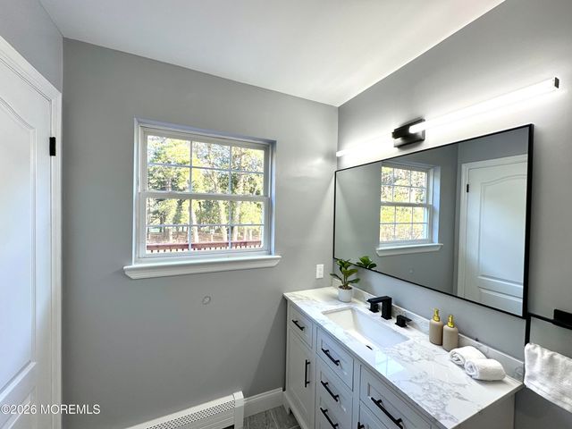 340 Jamaica Boulevard, Toms River, NJ 08757