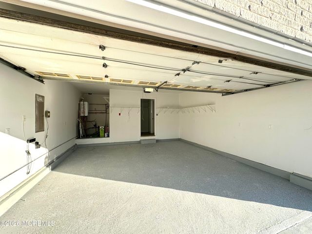 340 Jamaica Boulevard, Toms River, NJ 08757