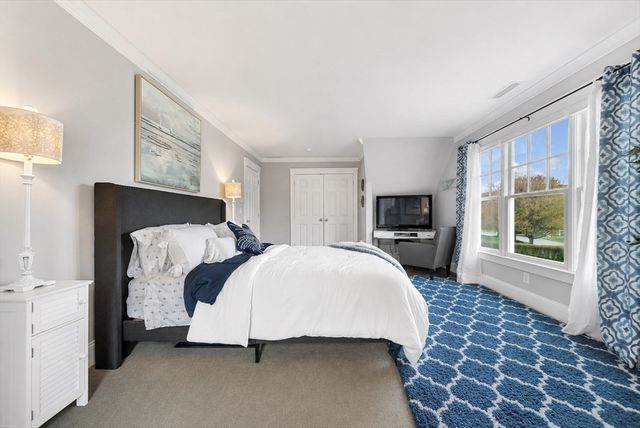 38 Fieldstone Farm Rd, Sudbury, MA 01776