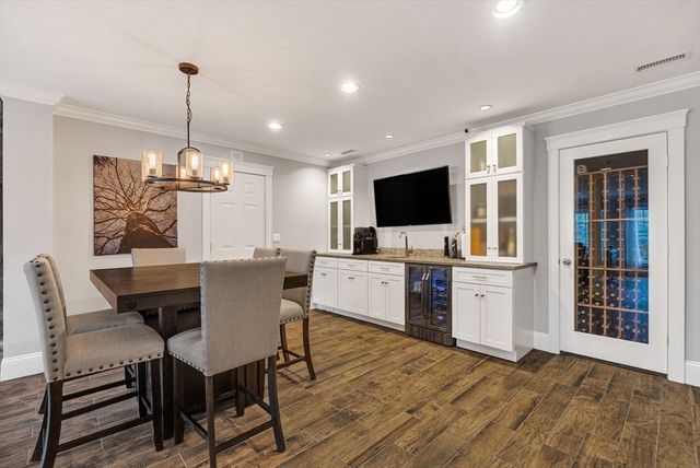 38 Fieldstone Farm Rd, Sudbury, MA 01776