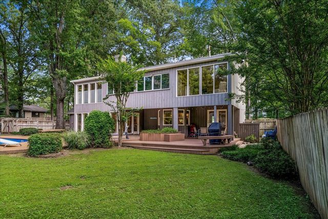 6767 POPLAR PIKE, Memphis, TN 38119