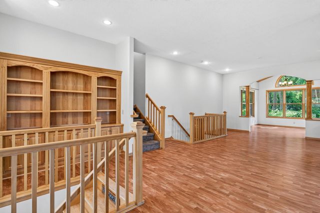 633 Burlington Road, Saint Paul, MN 55119