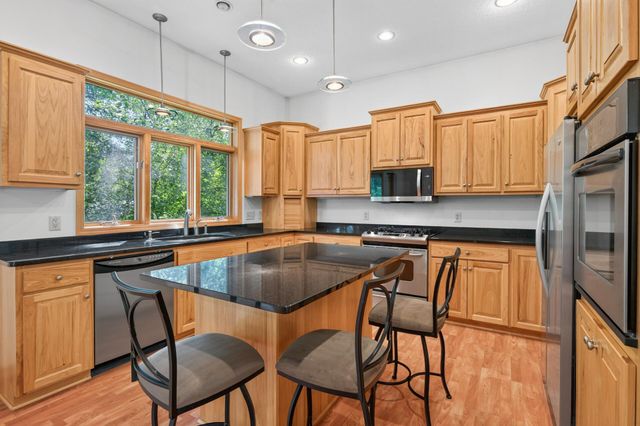 633 Burlington Road, Saint Paul, MN 55119