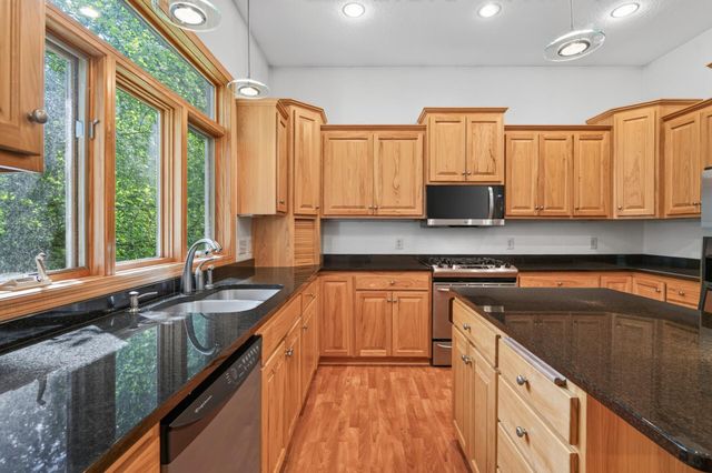 633 Burlington Road, Saint Paul, MN 55119