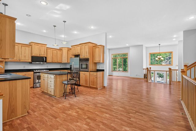 633 Burlington Road, Saint Paul, MN 55119