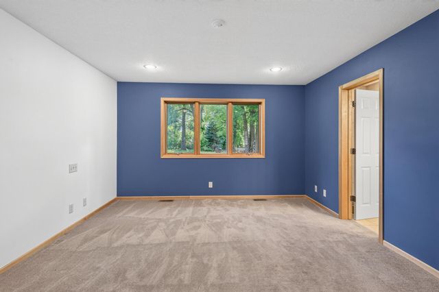 633 Burlington Road, Saint Paul, MN 55119