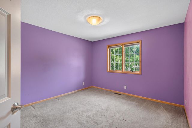 633 Burlington Road, Saint Paul, MN 55119