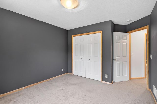 633 Burlington Road, Saint Paul, MN 55119