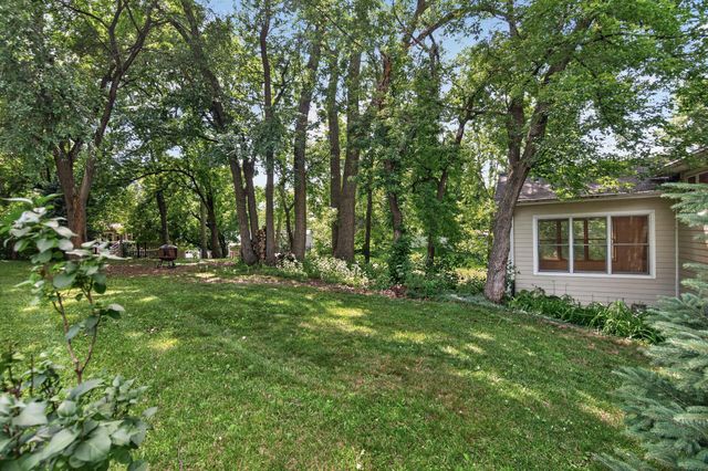 633 Burlington Road, Saint Paul, MN 55119