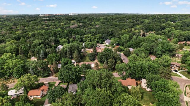 633 Burlington Road, Saint Paul, MN 55119
