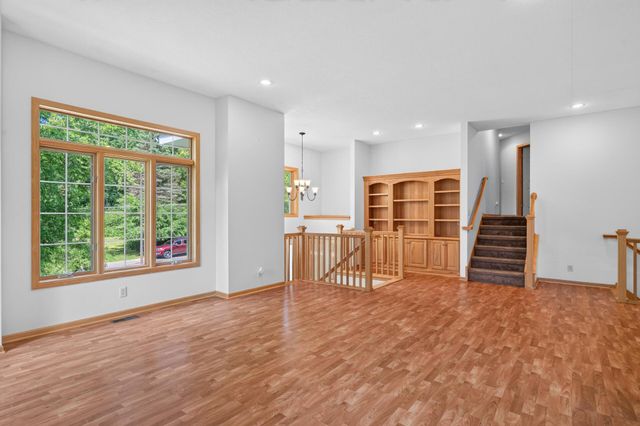 633 Burlington Road, Saint Paul, MN 55119
