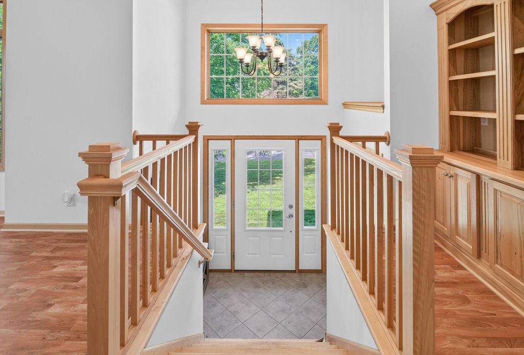 633 Burlington Road, Saint Paul, MN 55119 — photo 5